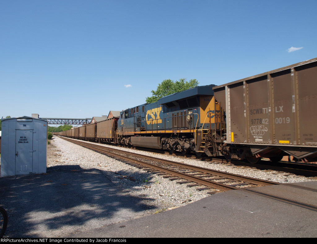 CSX 828